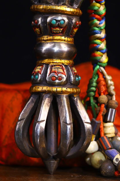 8"Tibetan Temple Collection Old Tiantie Painted Mosaic Gem Skull Head Nine shares Dorje Vajra Pendant Town House Exorcism