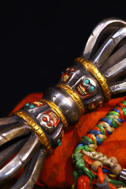 8"Tibetan Temple Collection Old Tiantie Painted Mosaic Gem Skull Head Nine shares Dorje Vajra Pendant Town House Exorcism