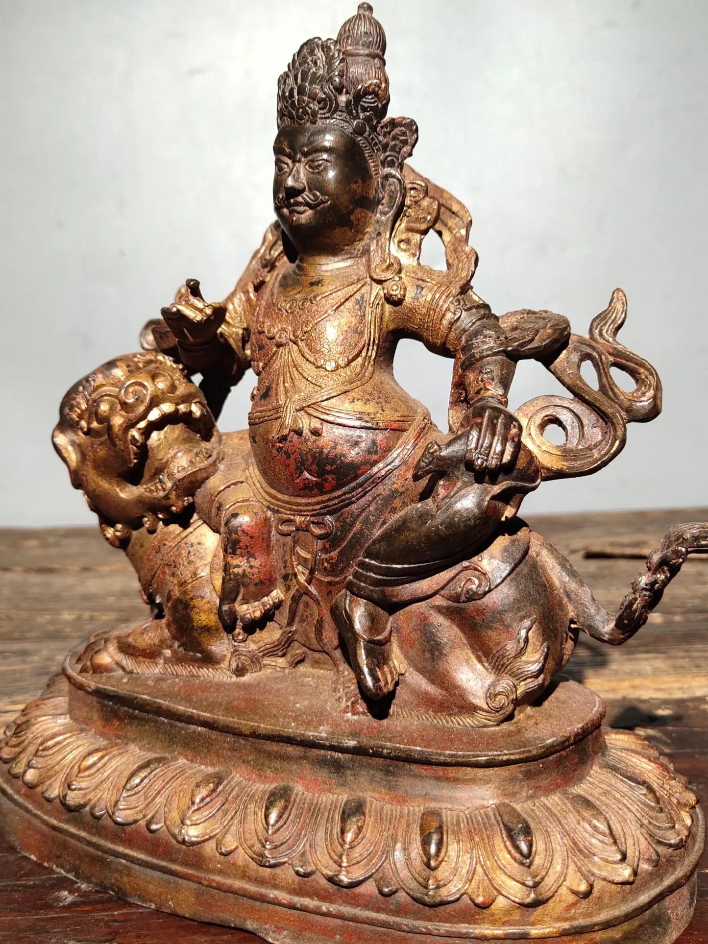 8"Tibetan Temple CollectionOld Bronze Cinnabar Gilt Treasure star God of wealth sit Mythical Animals  Worship Hall Town house