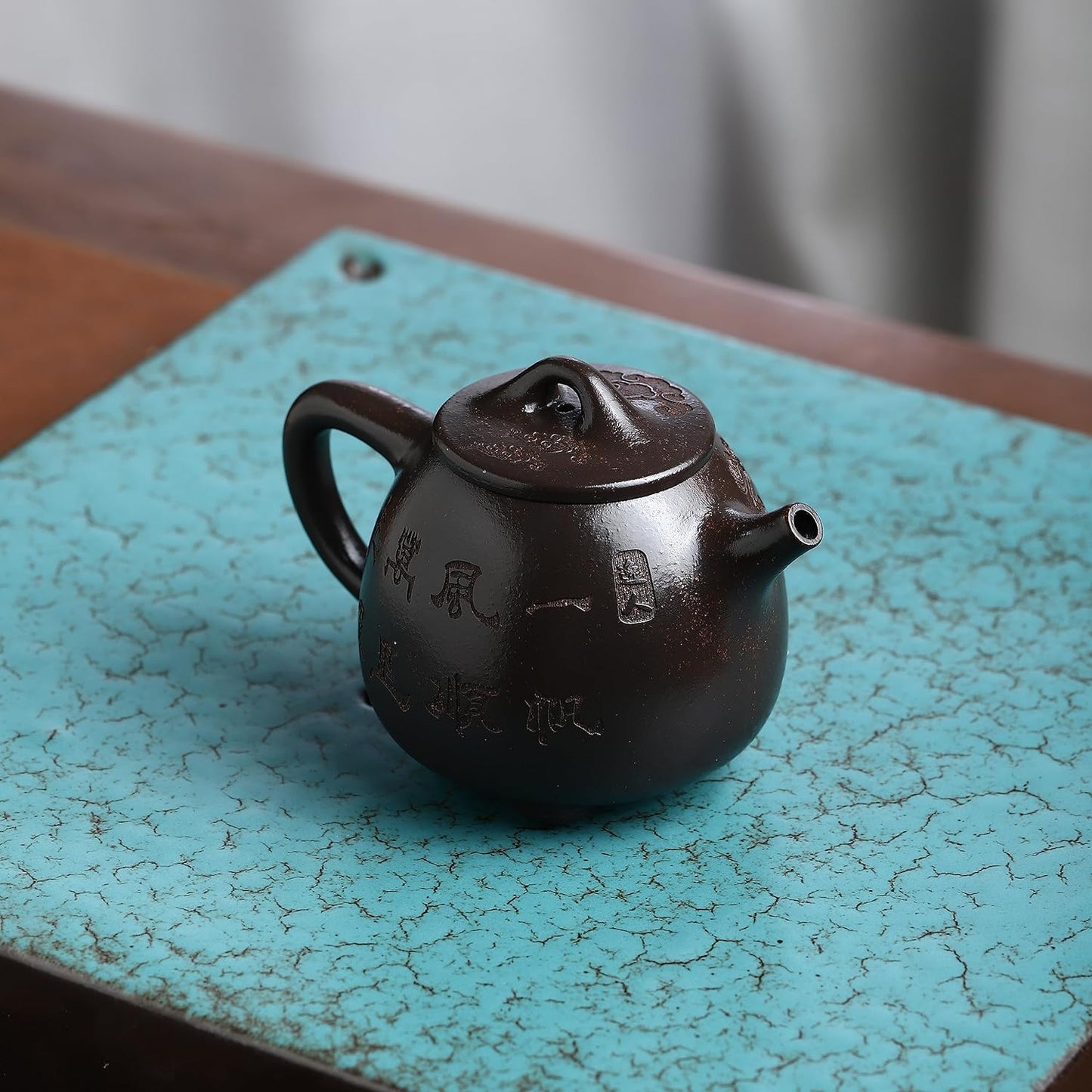 SILINE Zisha Teapot, Chinese Yixing Clay Handmade Tea Pot 6.4 Oz, Infuse Brew Kung Fu Loose Leaf Tea Maker (Shipiao,Golden Black Clay)