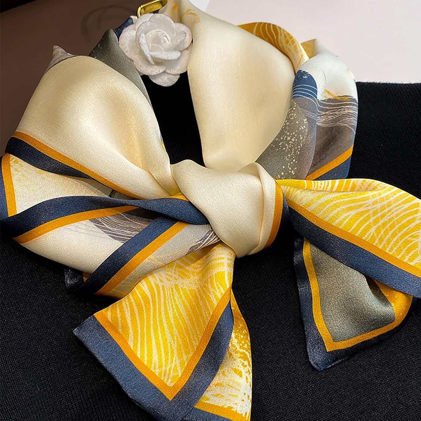 RAN Winter Warm Scarfs Vintage Pattern Silk Scarf, Lightweight Long Neck Scarf, Spring and Autumn Scarf for Women and Girls
