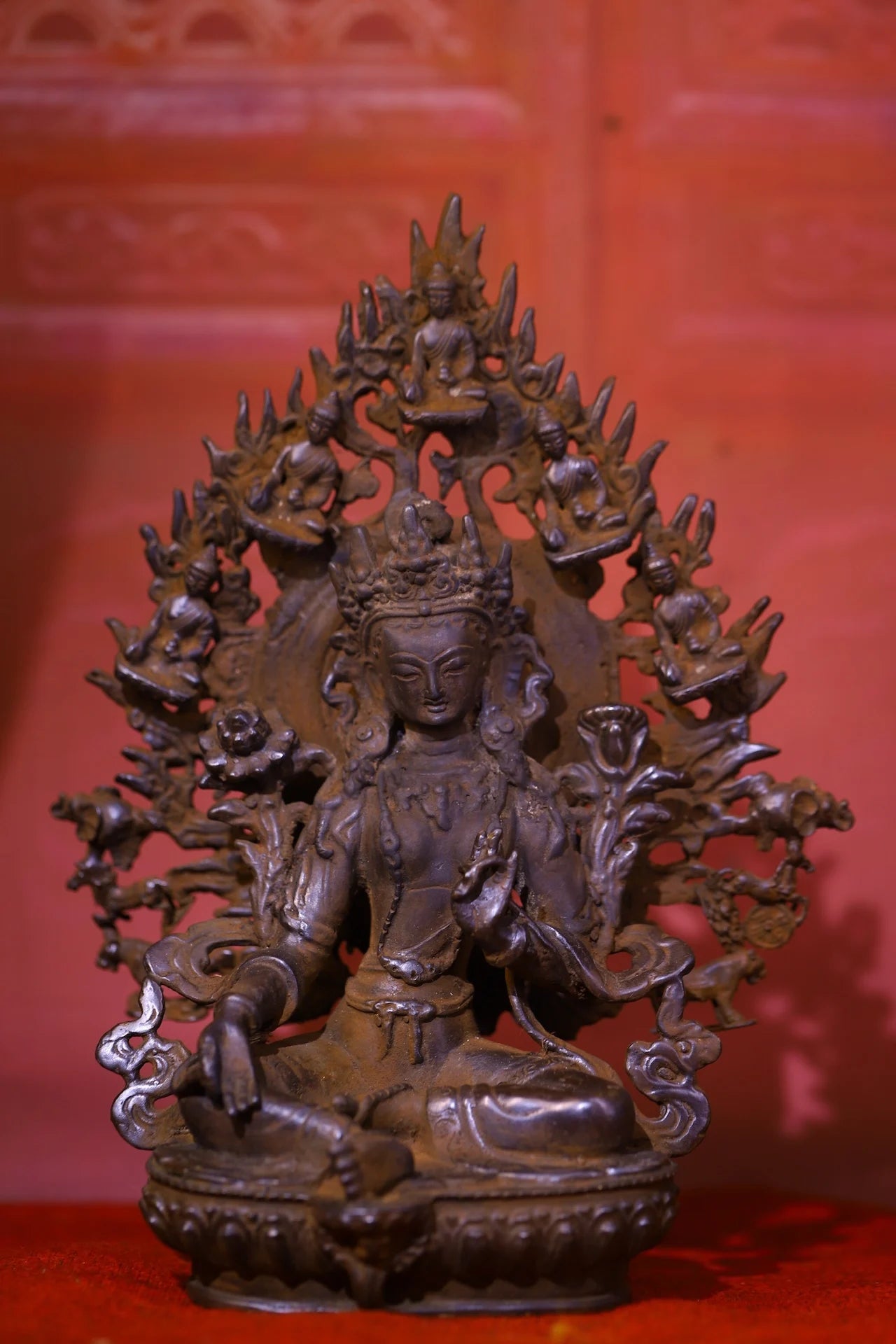 9"Tibetan Temple Collection Old Bronze Cinnabar Green Tara Sitting Buddha Backlight Buddhist Niche Worship Hall Town house