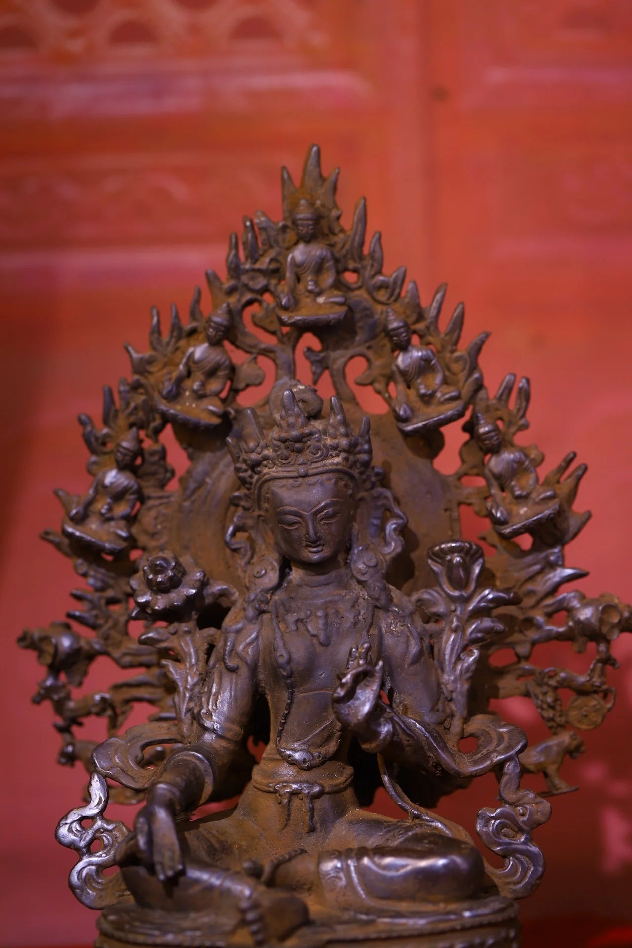 9"Tibetan Temple Collection Old Bronze Cinnabar Green Tara Sitting Buddha Backlight Buddhist Niche Worship Hall Town house