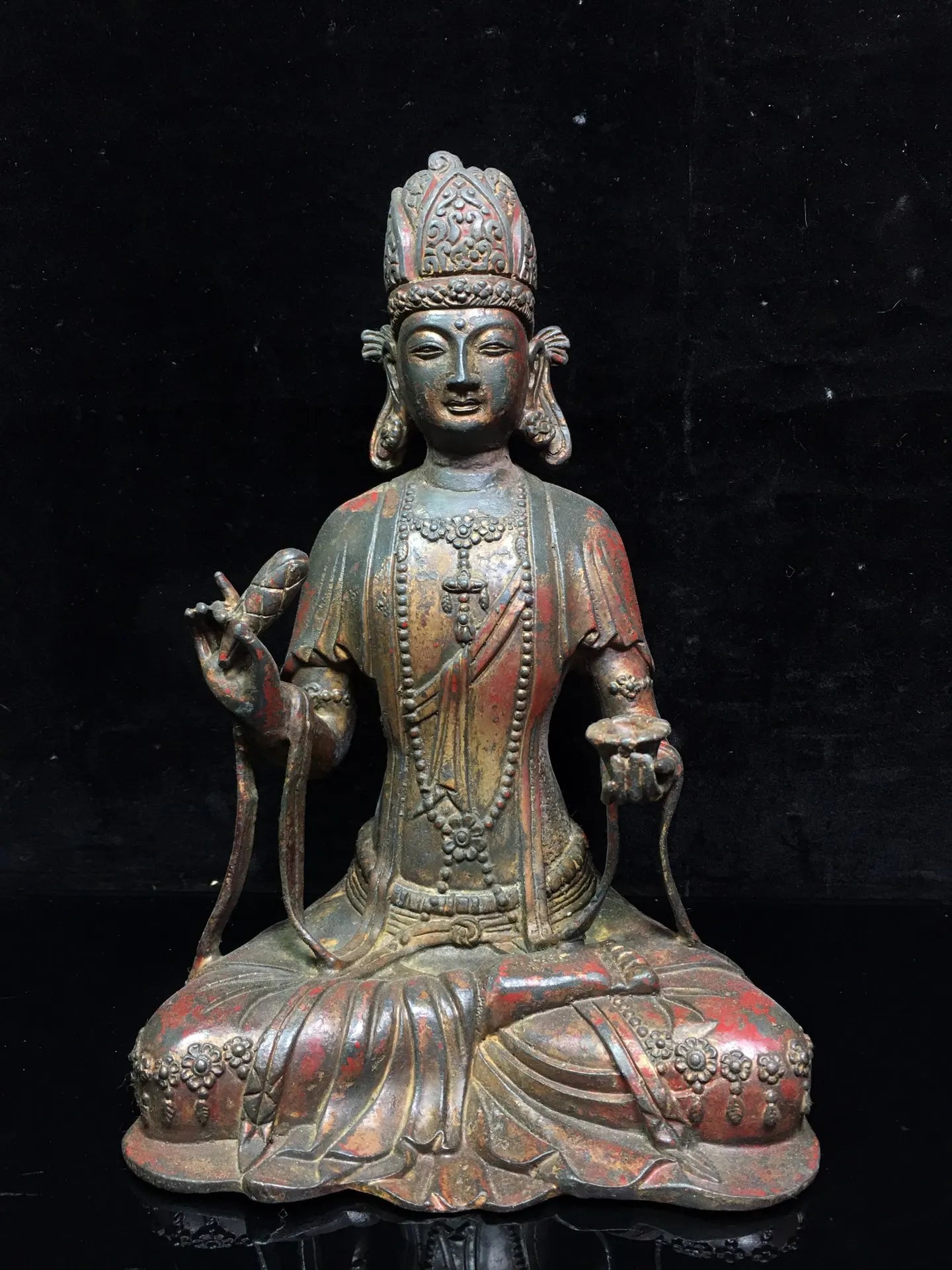 9"Tibetan Temple Collection Old Bronze Cinnabar Lacquer Muyu lotus Guanyin Bodhisattva Sitting Buddha Worship Hall Town house