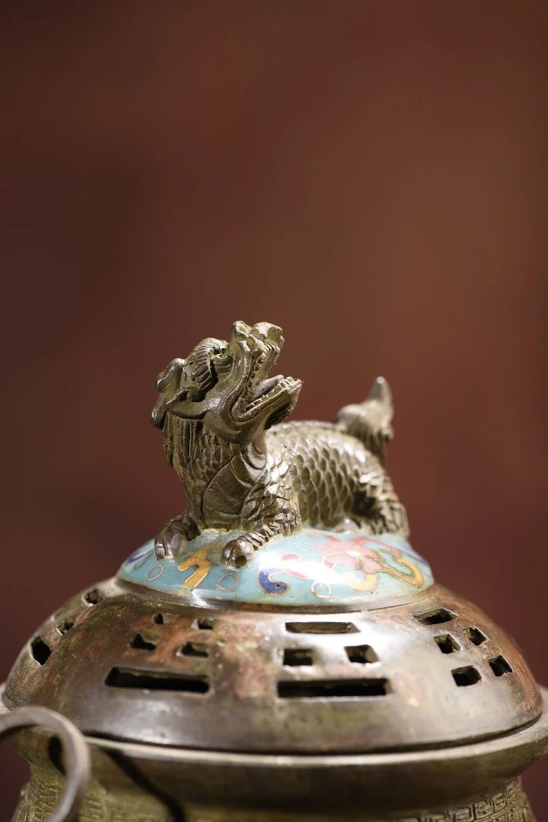 9"Tibetan Temple Collection Old Bronze Cloisonne Enamel Kirin Statue Cover Beast Head Three legged incense burner Town house