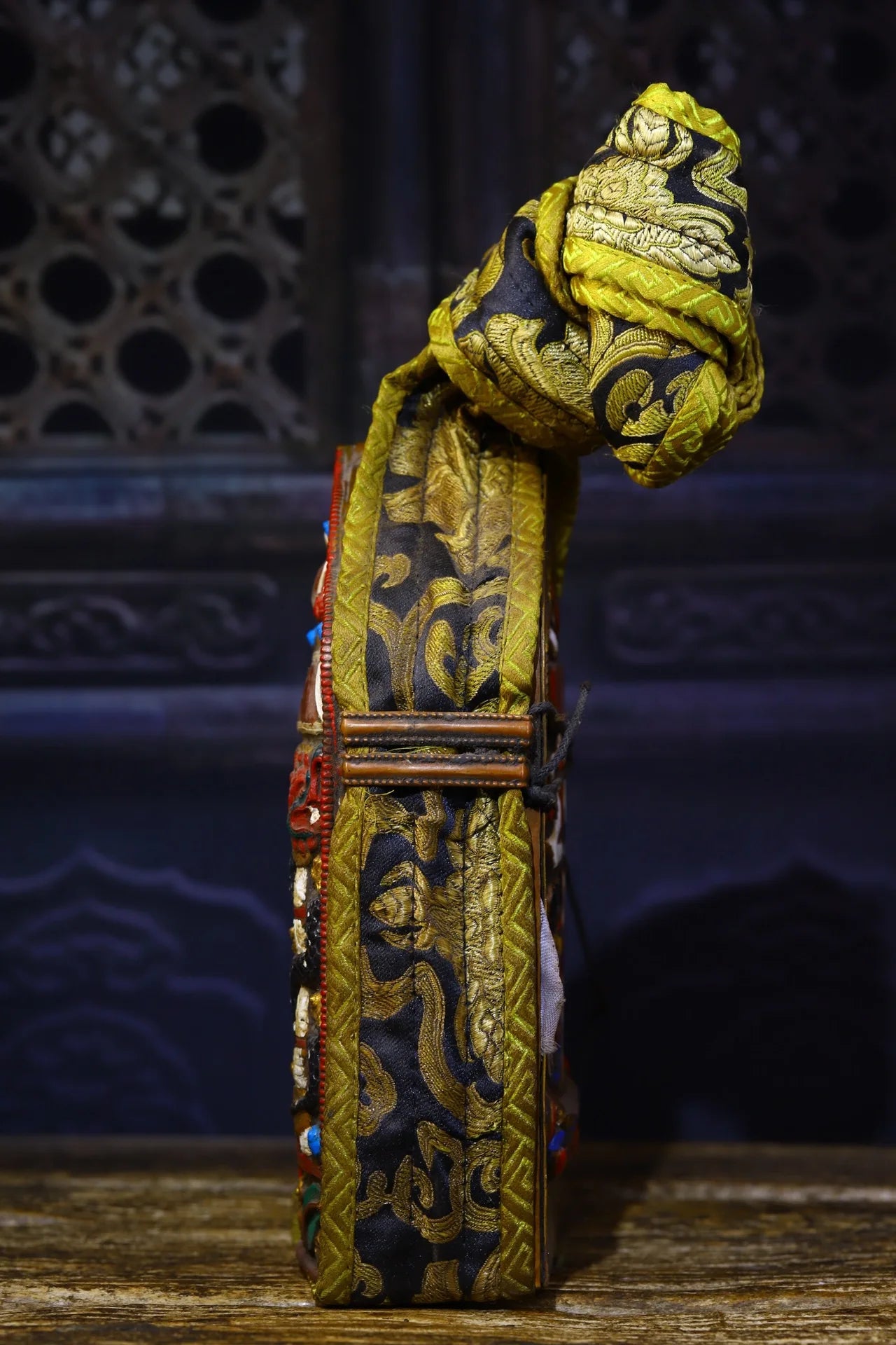 9"Tibetan Temple Collection Old Bronze Painted Four-armed Guanyin Bodhisattva Buddha Gawu Box Worship Hall Town house Exorcism