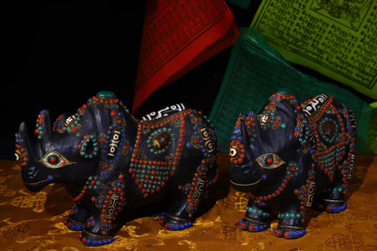 9"Tibetan Temple Collection Old Natural Meteorite Mosaic Gem Dzi Beads Rhino statue a pair unicorn Gather fortune Town house