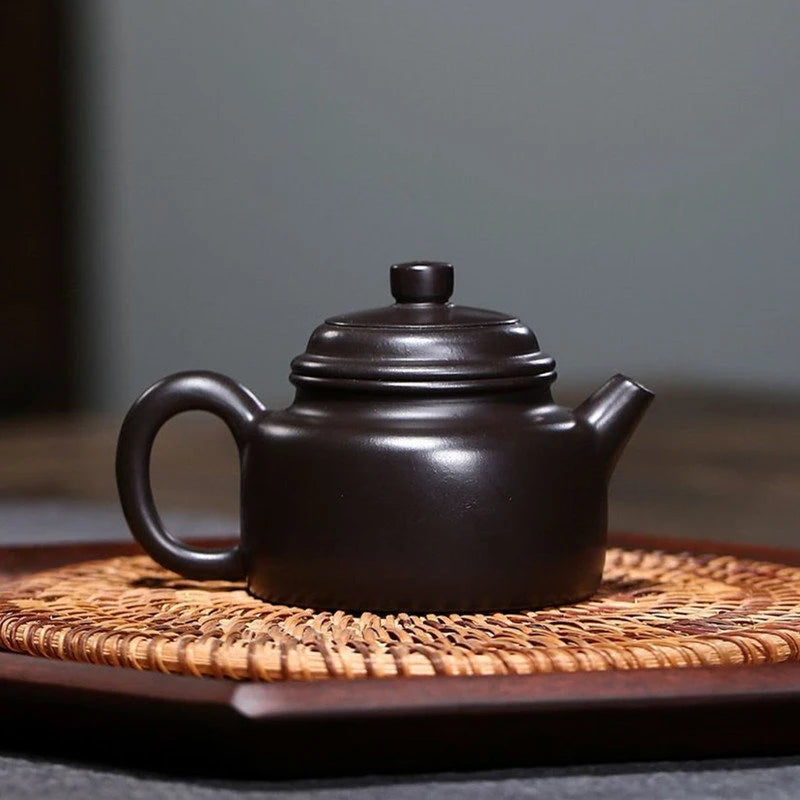 90ml Yixing Small Capacity Purple Clay Teapots Famous Artists Handmade Tea Pot Raw Ore Black Mud Kettle Chinese Zisha Tea Set