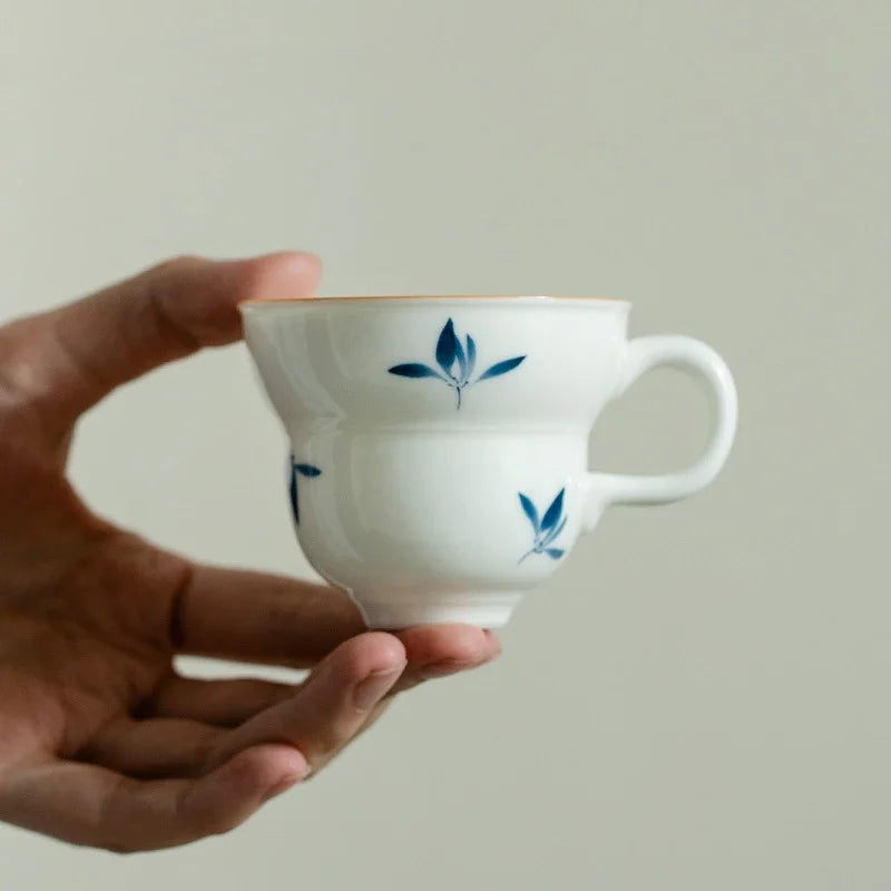 95ml Hand-painted Butterfly Orchid Gourd Tea Cup with Handle Luxury Smelling Cup Fragrance Master Cup Puer Tableware Ornaments