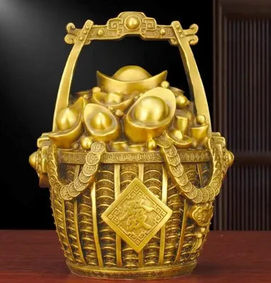 A bucket of gold ornaments, a brass treasure trove, a bucket of Jiangshan living room, a store mascot decoration