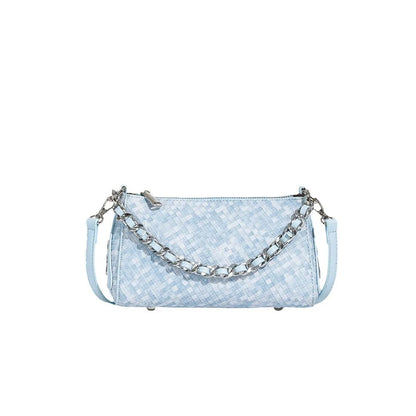 A niche fashion woven chain small square bag with a trendy texture for women's shoulder bags