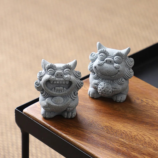 A pair Lucky Stone Lion Statuette Bluestone Carving Chinese mascot Home Room Office Potted Fish Tank Ornaments Free Delivery