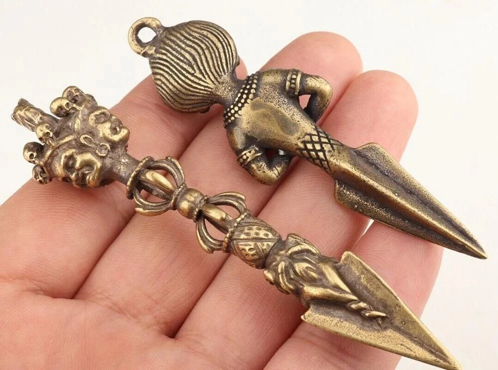 A pair OLD BUDDHIST CHINA BRONZE RITUAL ITEMS PENDANT EXORCIST MASCOT STATUE