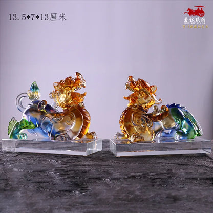 A pair of Coloured glaze brave troops ornaments fabulous wild beast  Shocking house beast housewarming gifts crafts