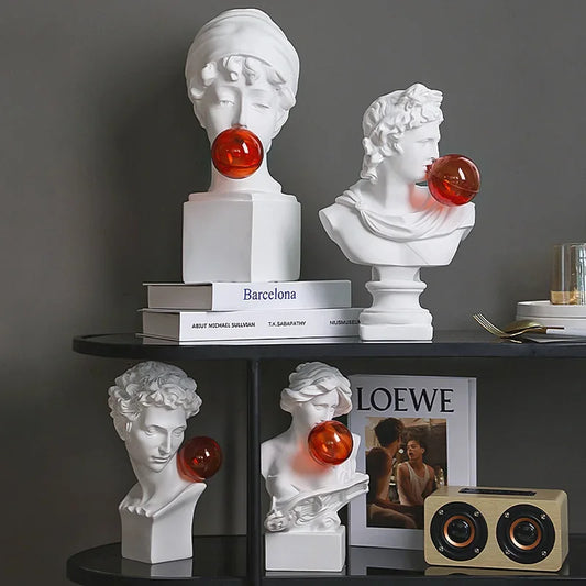 Aesthetic Character Figurines Artistic Plaster Model Blowing Bubble Gum Statue For Living Room Decor Modern Home Decoration Art