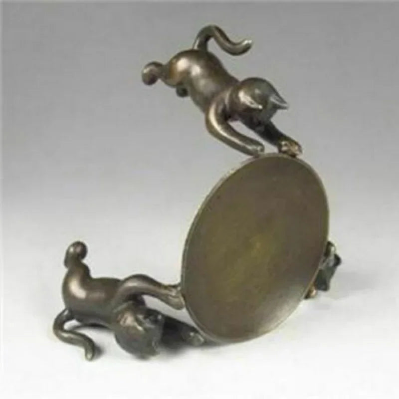Ancient Asia Chinese Old Bronze Handmade Cat Plate Statue Oil Lamp Candlestick