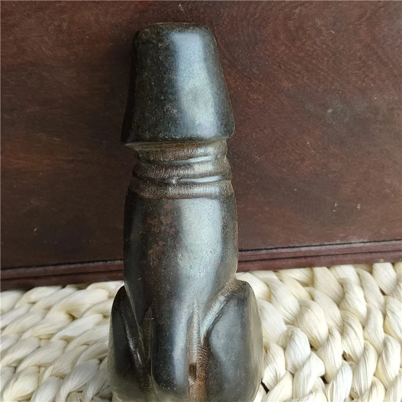 Ancient art meteorite Hongshan Culture simple and easy modeling appreciation sex energy luck statue