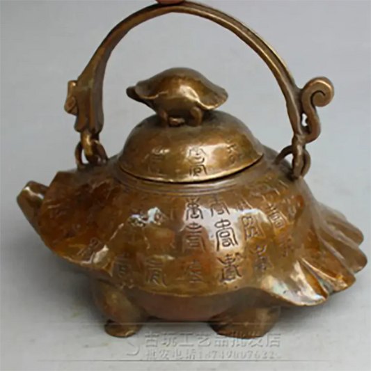 Antique Brass Copper Brass Teapot ornaments carved turtle stereo Brass Teapot copper kettle pot hand piecesroom Art Statue