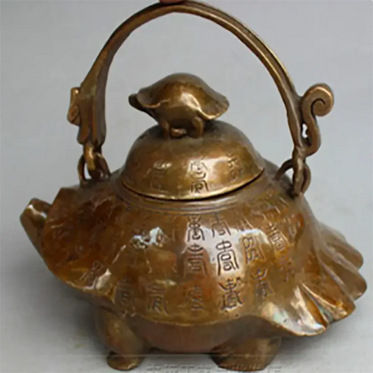 Antique Brass Copper Brass Teapot ornaments carved turtle stereo Brass Teapot copper kettle pot hand piecesroom Art Statue