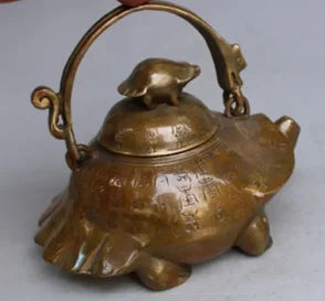 Antique Brass Copper Brass Teapot ornaments carved turtle stereo Brass Teapot copper kettle pot hand piecesroom Art Statue