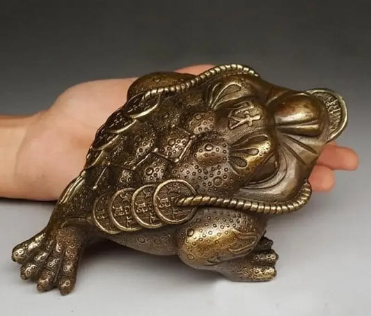 Antique Bronze 3 legged 7 stars Lucky fortune Jin Chan toad Feng Shui Statue
