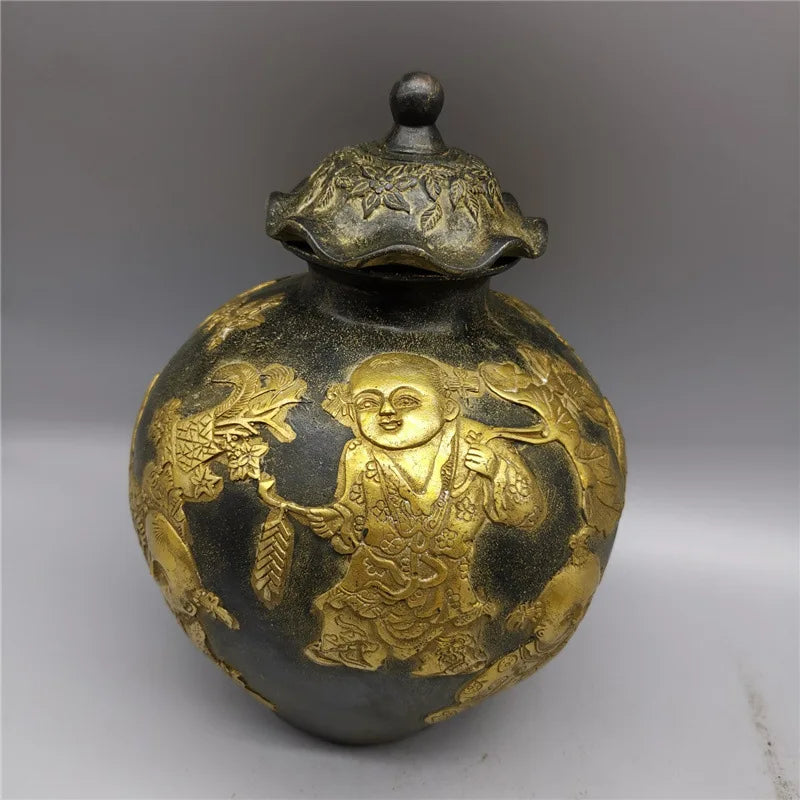 Antique Qing Dynasty Handwork Bronze Copper Carved Figure Statue Pot Tank Can