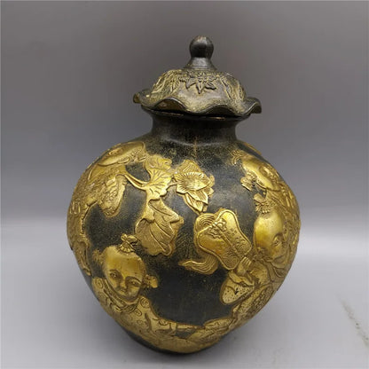 Antique Qing Dynasty Handwork Bronze Copper Carved Figure Statue Pot Tank Can