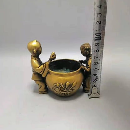 Antique pure copper gold child and jade female ornaments creative brass ashtray pen washing copper junk