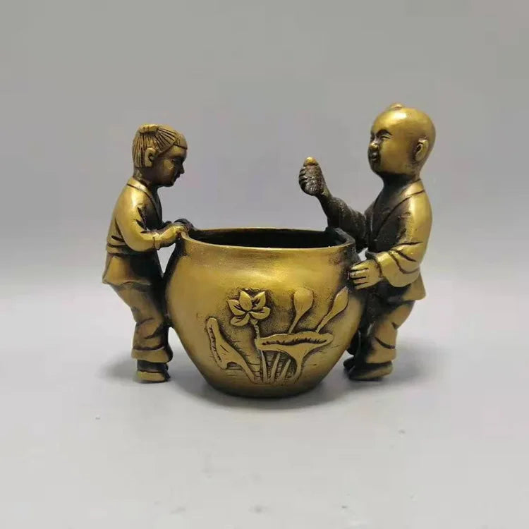 Antique pure copper gold child and jade female ornaments creative brass ashtray pen washing copper junk