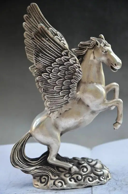Antiques DELICATE CHINESE MIAO SILVER HANDMADE PEGASUS STATUE