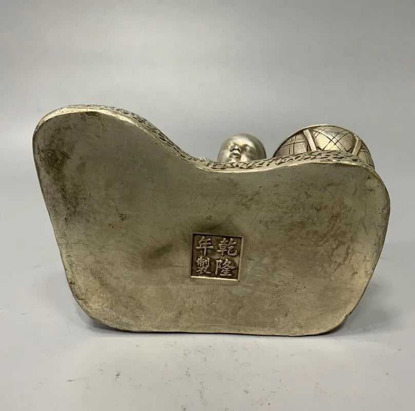 Archaize White copper boy push millstone crafts statue