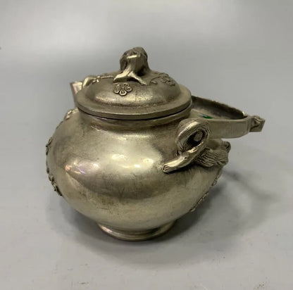 Archaize White copper plum blossom teapot crafts statue