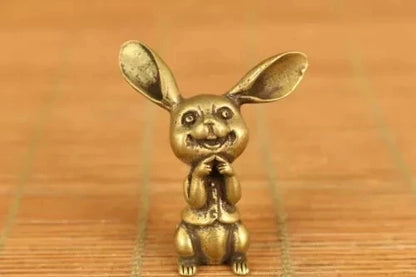Asain old bronze hand casting rabbit netsuke table decoration christmas statue