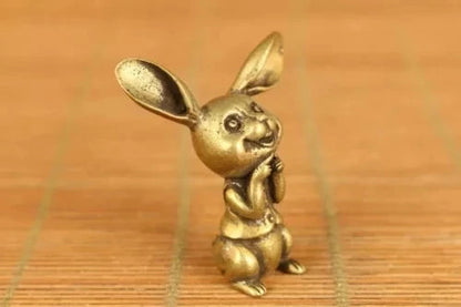 Asain old bronze hand casting rabbit netsuke table decoration christmas statue