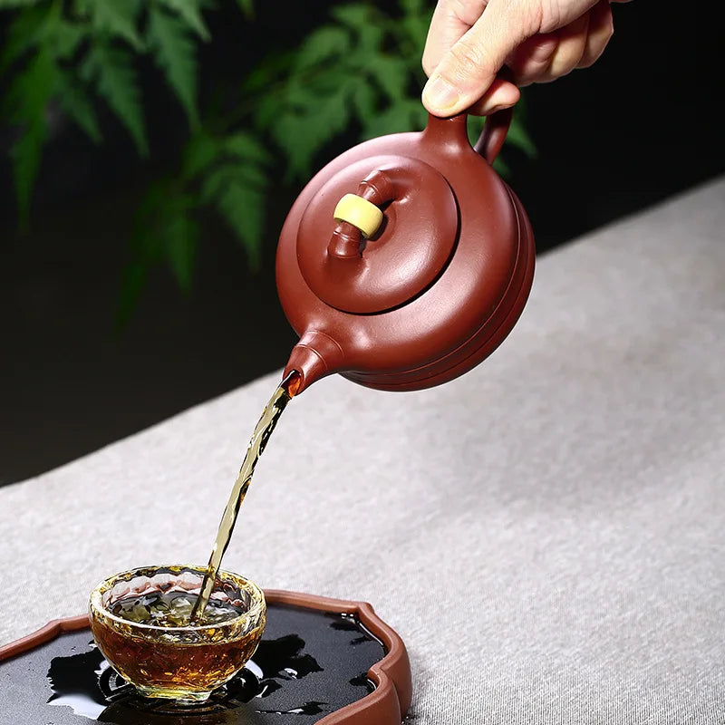 Authentic Yixing Purple Clay Teapot Famous Handmade Boutique Small Capacity Tea Pot Kettle Chinese Zisha Kungfu Tea Set 260ml