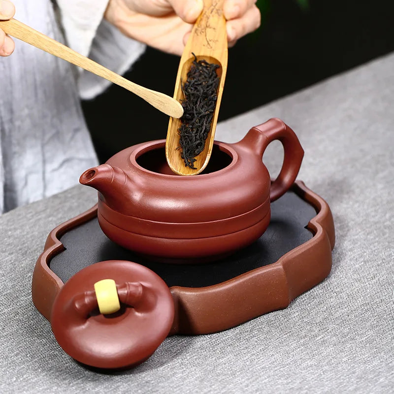 Authentic Yixing Purple Clay Teapot Famous Handmade Boutique Small Capacity Tea Pot Kettle Chinese Zisha Kungfu Tea Set 260ml