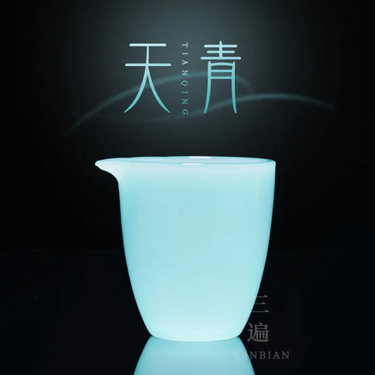 Azure Colored Glaze Jade Porcelain Pitcher Glass Large Heat-Resistant Japanese Style Tea Pitcher Tea Pitcher Pouring Teapot Ku