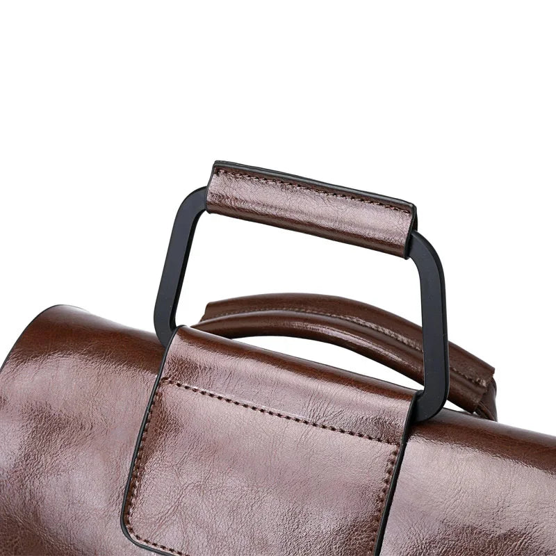 Backpack female new 2024 European and American wind joker leather handbag fashion oil wax cowhide women's backpack