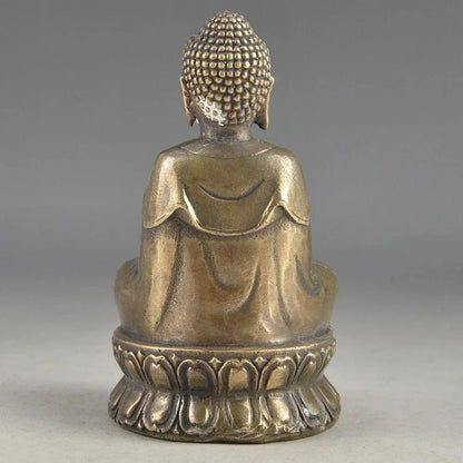 Barang Koleksi Kerajinan Logam Patung Buddha Jimat Tua Yang Dipalu Tangan Kuningan Tiongkok