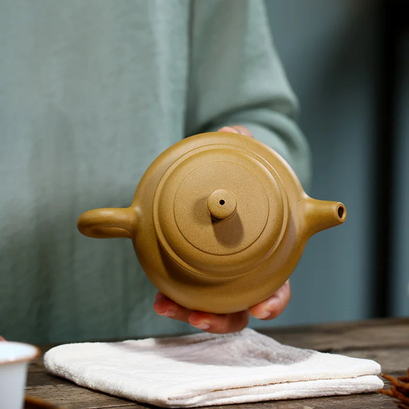 Big De Zhong Zisha Kettle, Yixing Handmade Pot, Kung-Fu Teaware, Purple Clay, Drinkware for Puer Green and Black, 400ml