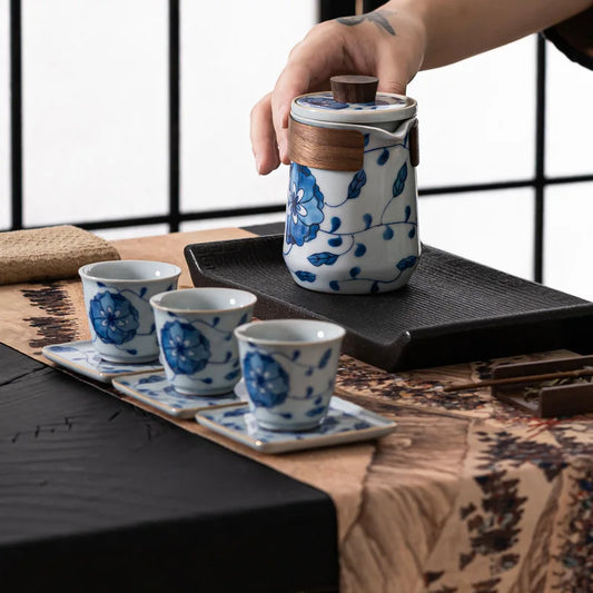 Blue and White Interlock Branch Lotus Teapot Vintage Tea Water Separation Express Single Teapot Kung Fu Tea Set Teacup Coaster