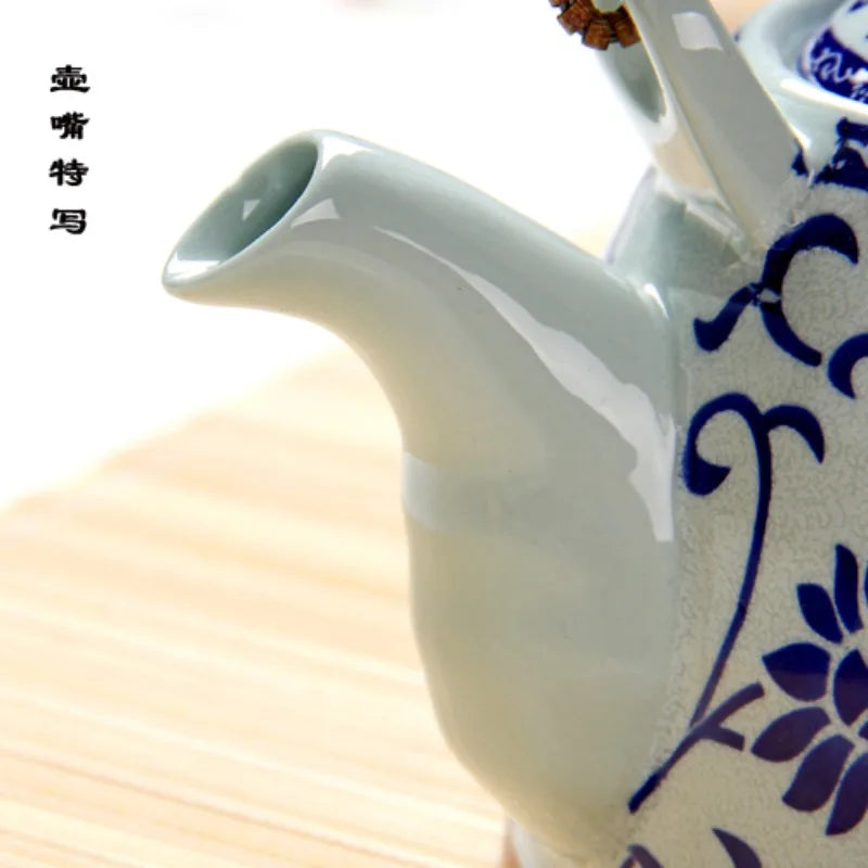Blue and white porcelain ceramic teapot tea pot large capacity 1000ml retro teapot tea set chinese teaset with filter