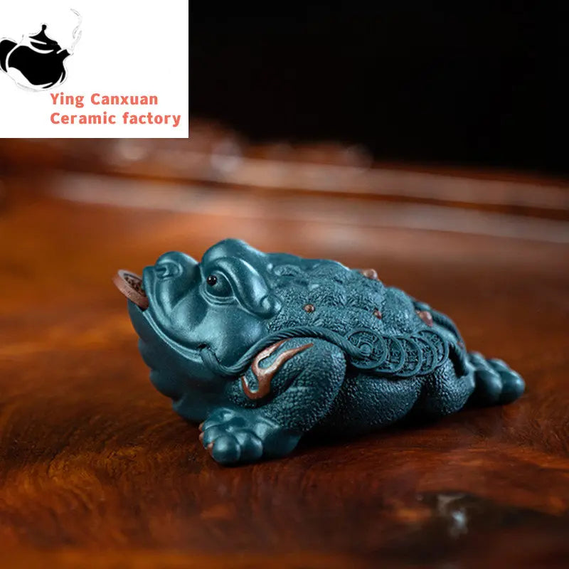 Boutique Purple Clay Tea pet Lucky Golden Toad Statue Tea Figurine Ornaments Handmade Crafts Tea Set Decoration Accessories