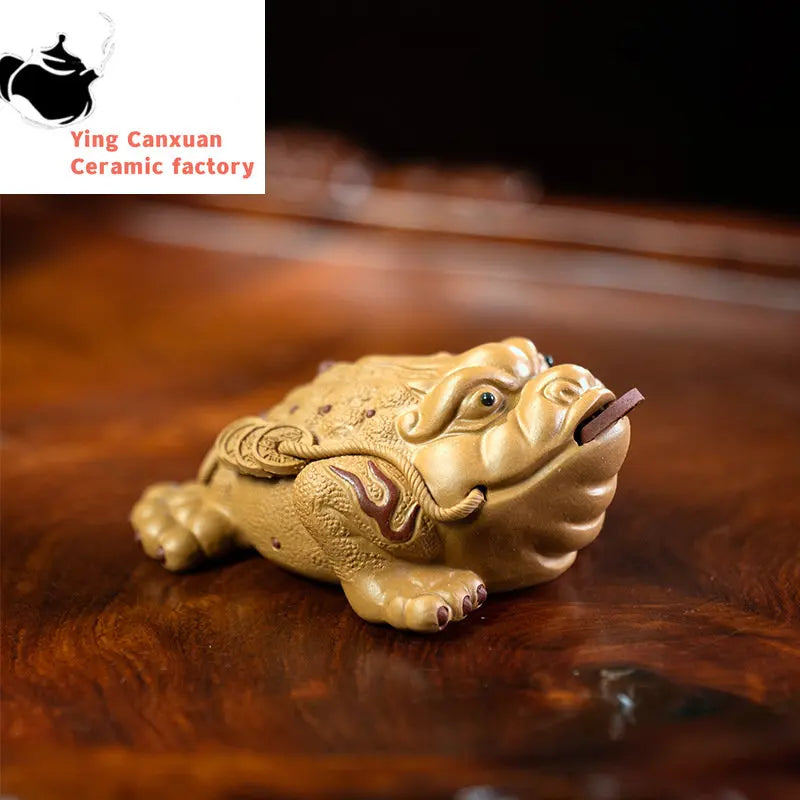 Boutique Purple Clay Tea pet Lucky Golden Toad Statue Tea Figurine Ornaments Handmade Crafts Tea Set Decoration Accessories