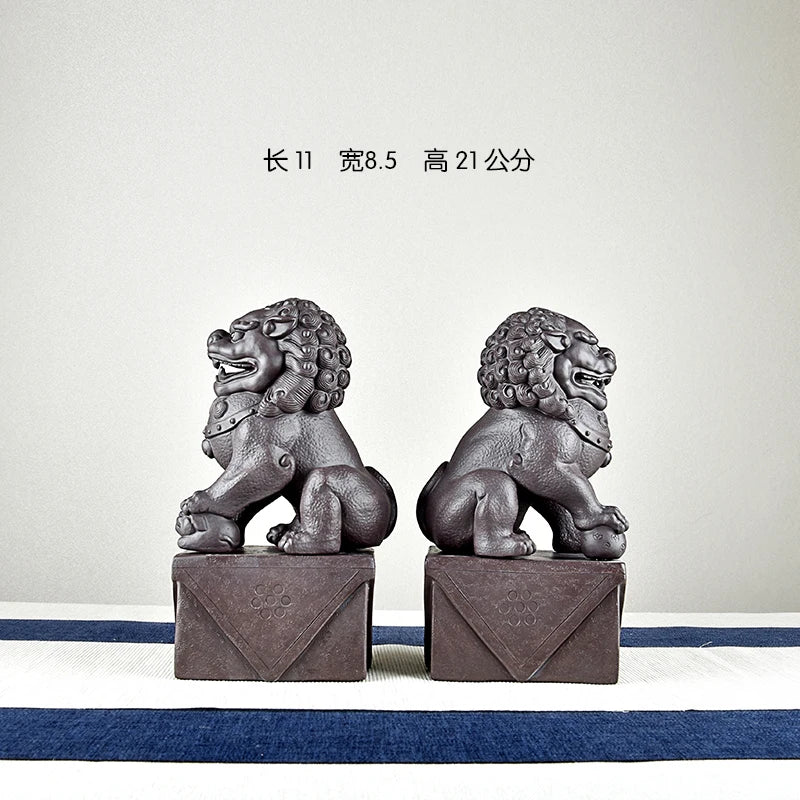 Boutique Raw Ore Purple Sand Lion Tea Ornaments Decoration Sculpture Handmade Tea Set Old Yixing Clay Pair of Lion Famous Li Cha