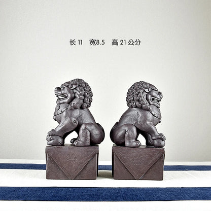 Boutique Raw Ore Purple Sand Lion Tea Ornaments Decoration Sculpture Handmade Tea Set Old Yixing Clay Pair of Lion Famous Li Cha