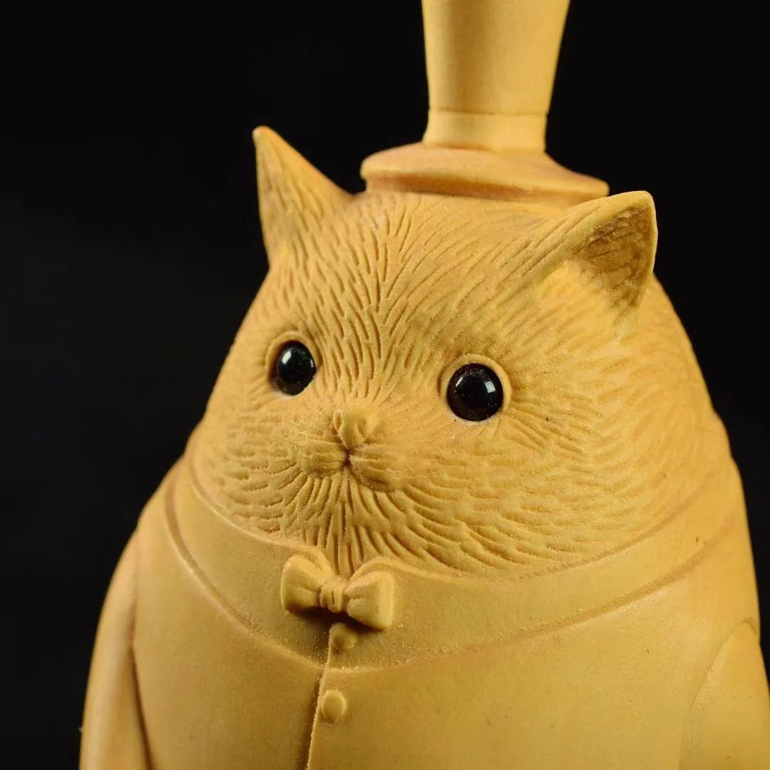 Boxwood 12.5cm  Gentleman Cat Ornament Mascot Anime Lukcy Pendant Office Decoration Car Handing Home Decor