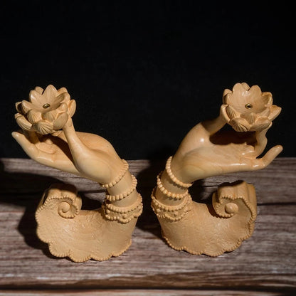 Boxwood 12cm Perfume Lotus Hand Sculpture Solid Wood Beauty Hand Statue Tea Ceremony Buddha Statue Home Decor
