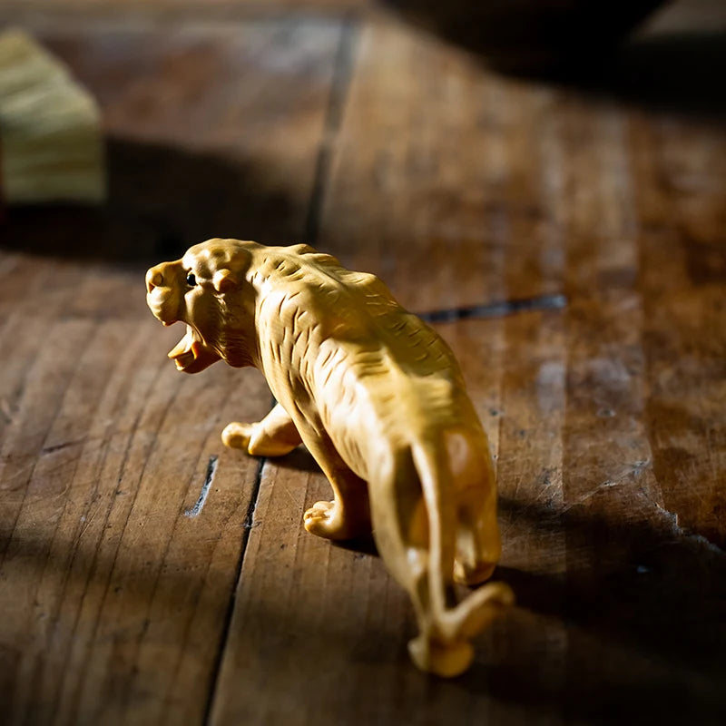 Boxwood 13cm 17cm Tiger Sculpture Wood Carving Beast Lucky Animal Home Decor