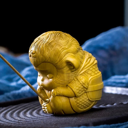 Boxwood 5/7cm Cute Little Monkey Sculpture Wood Feng Shui Living Room Lucky Incense Plug Sun Wukong Zen Buddha Statue Home Decor
